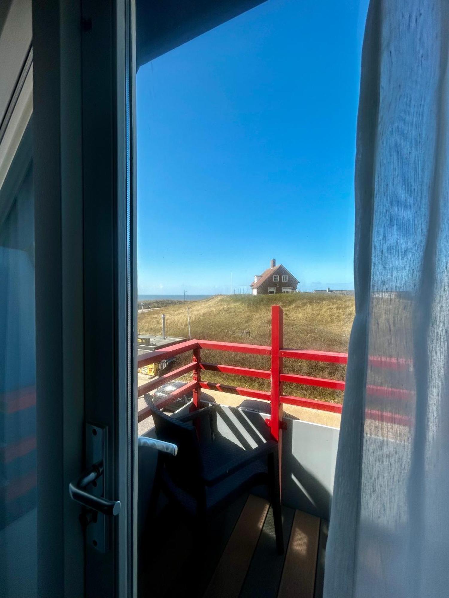 Hotel Meyer Bergen aan Zee Room photo