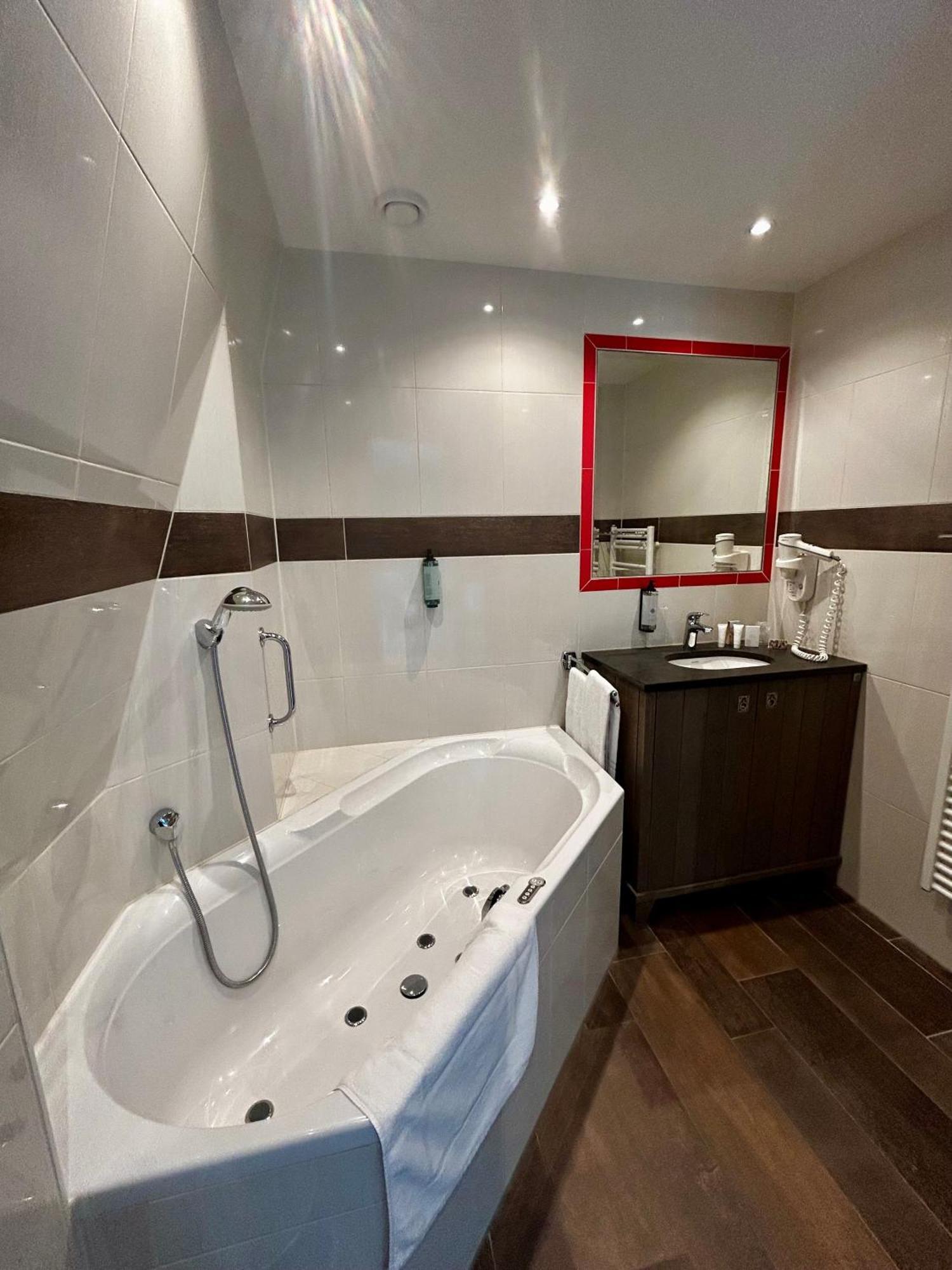 Hotel Meyer Bergen aan Zee Room photo